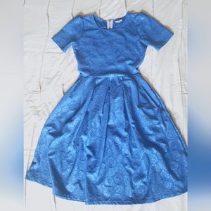 Size Small LuLaRoe Amelia Dress